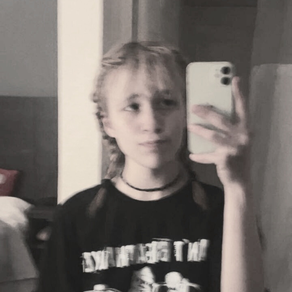 @khalietheflowergirl