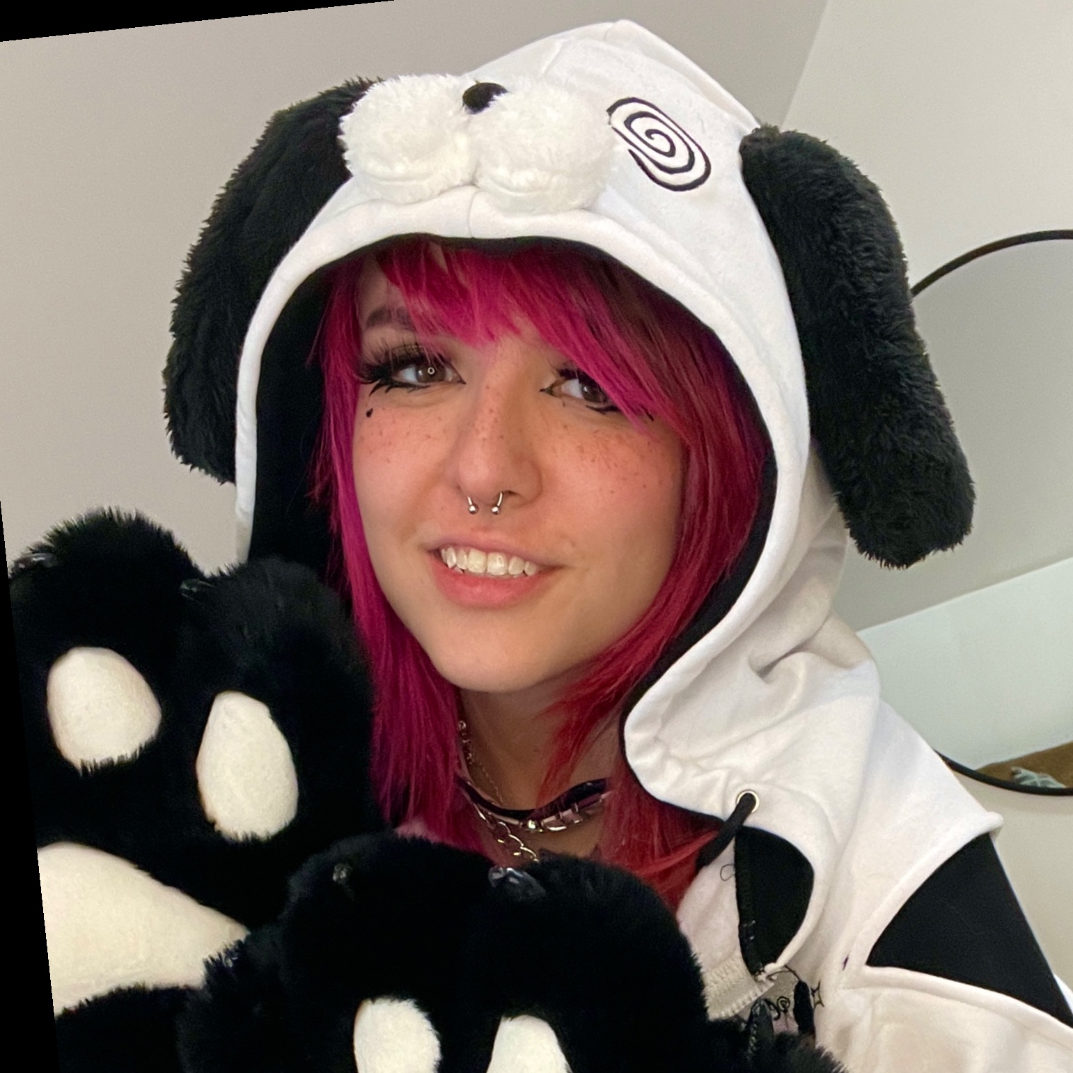 @gummyghostgirl