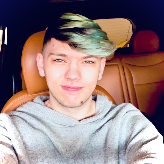 @alexadams87