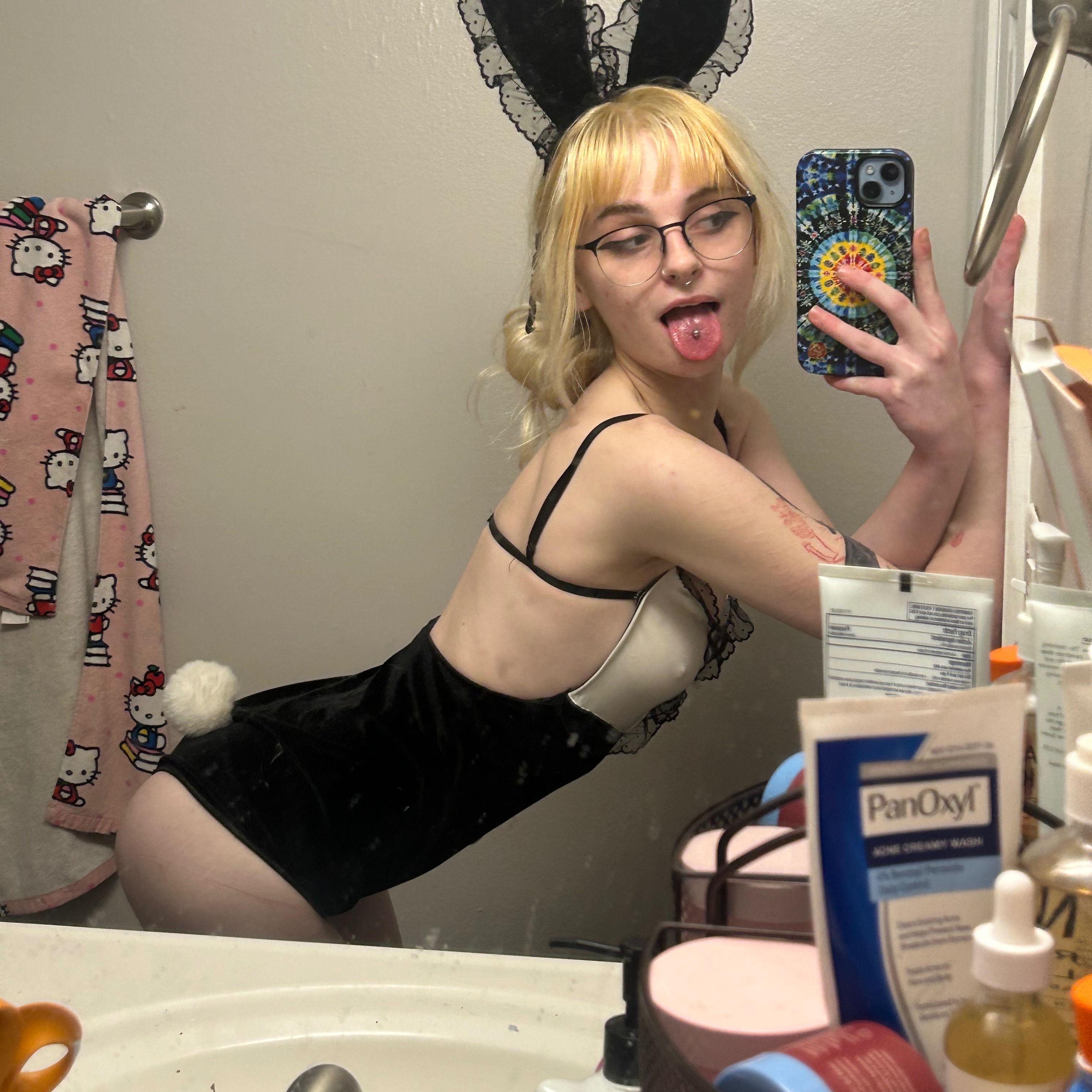 @addict4alice